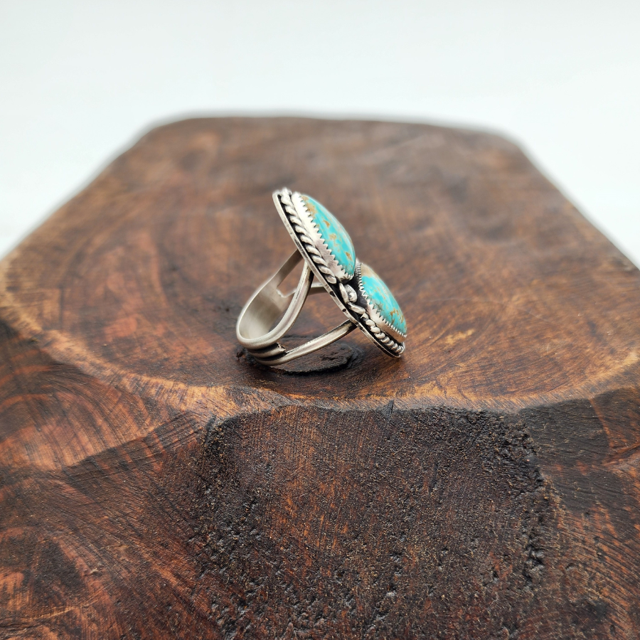 #8 Turquoise Flower Ring